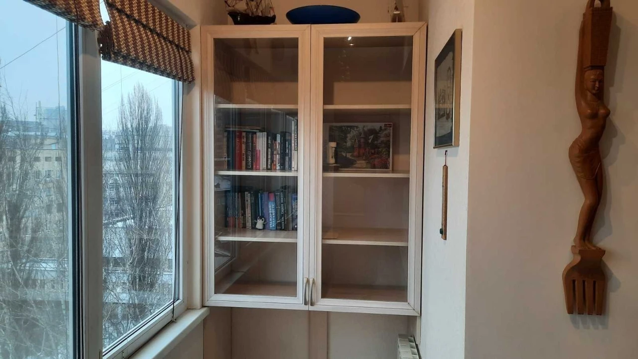 2-room apartment for sale 68 m², Pecherskyi Uzviz, 8