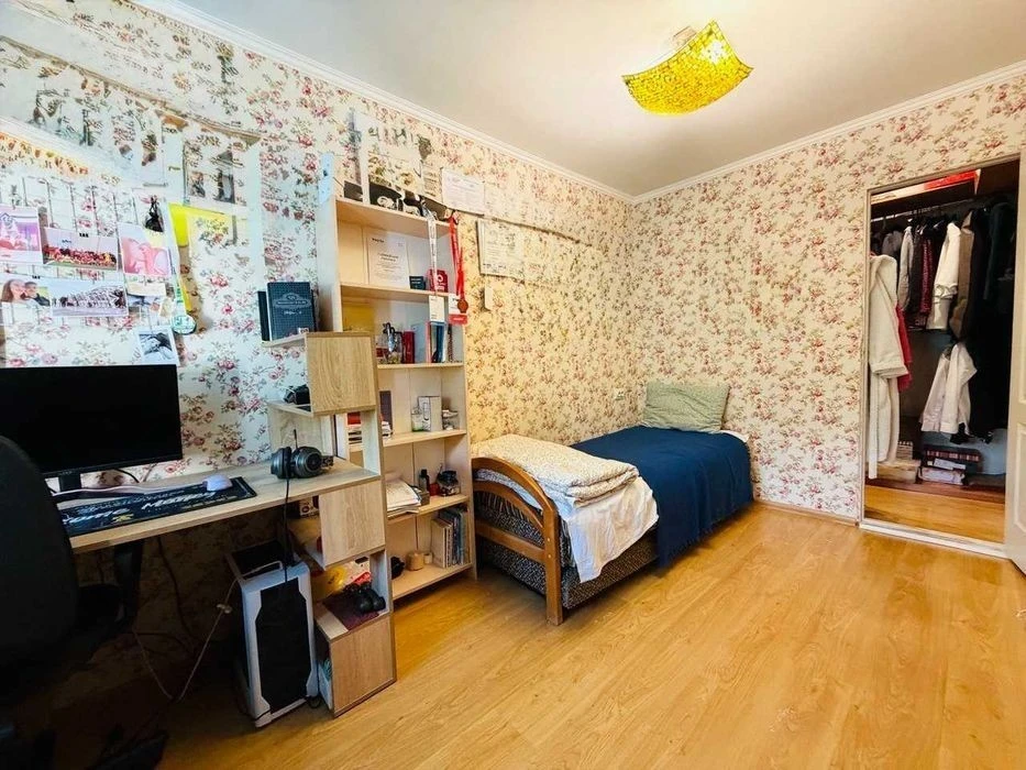 NO COMMISSION, 2-room apartment with renovation, furniture and appliances, Ser