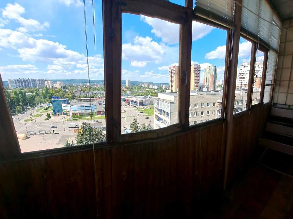 Apartment. Kharkiv, 23 Serpnya St.