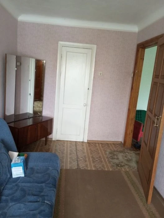 Продам 2 к КВ на Одесской