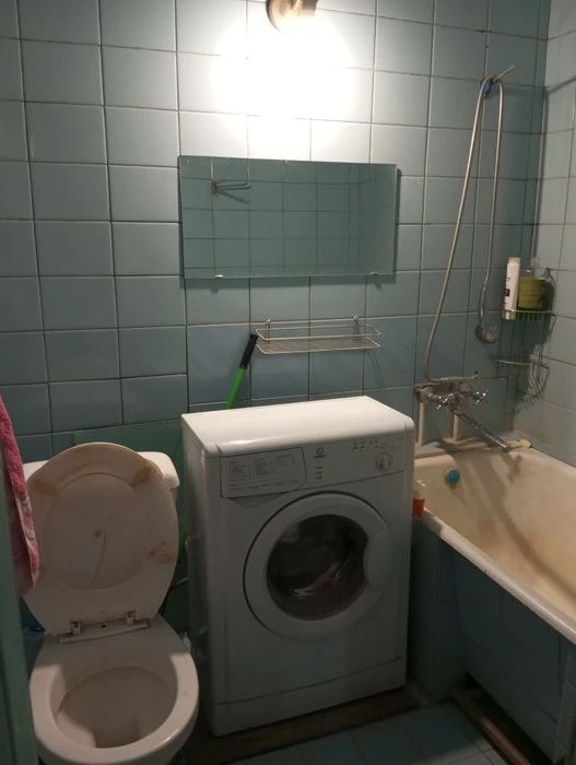 Продам 2 к КВ на Одесской