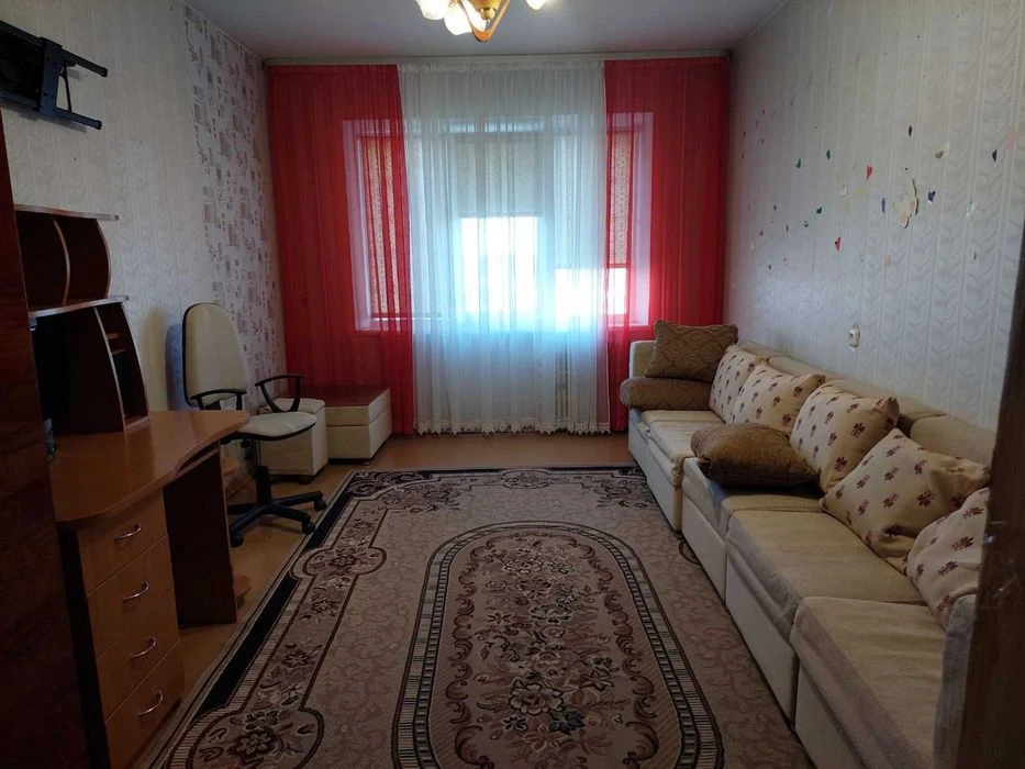 Продам 3 кімнатну квартиру по вул. Кулика і Гудачека
