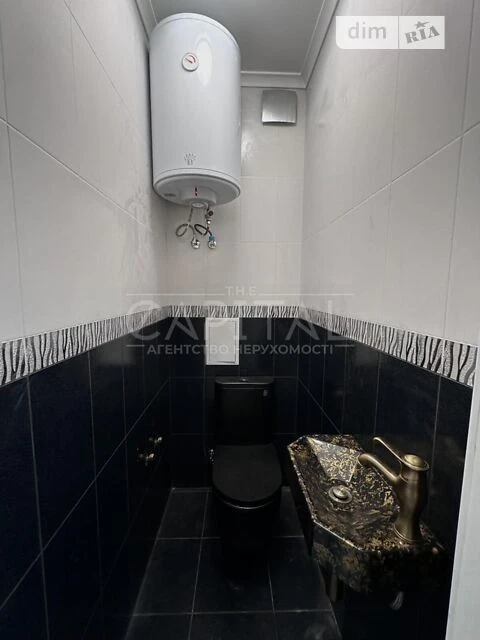 Sale of 3-room apartment 98 sq. m. on Mykoly Zakrevskoho St. 95 V