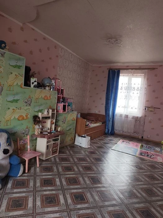 Продам 2хуров кв на Чеботарской!