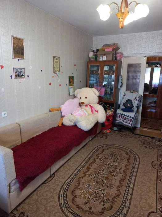 Продам 3 кімнатну квартиру по вул. Кулика і Гудачека