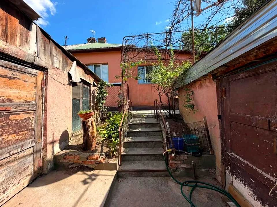 Квартира. Ужгород, Артилерійська вул.