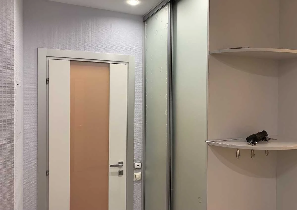 2-room apartment for sale 82 m², Sribnokilska St., 22