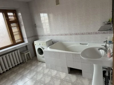 Продам 2-х этажную квартиру элитный новострой Александровский