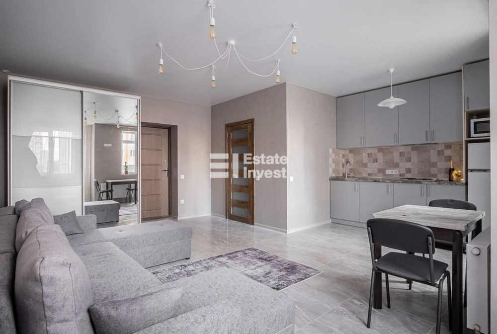 Продам 1 комн. квартиру на ул. Казакевича, 31 в ЖК Птичка