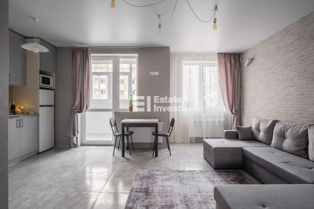 Продам 1 комн. квартиру на ул. Казакевича, 31 в ЖК Птичка
