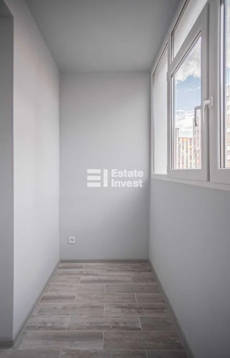 Продам 1 комн. квартиру на ул. Казакевича, 31 в ЖК Птичка
