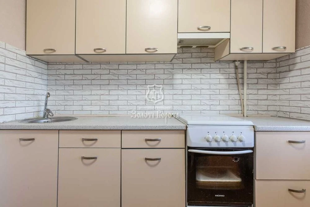 Apartment, 1 room. Good condition. Heroes of Dnipra, 61, Obolon