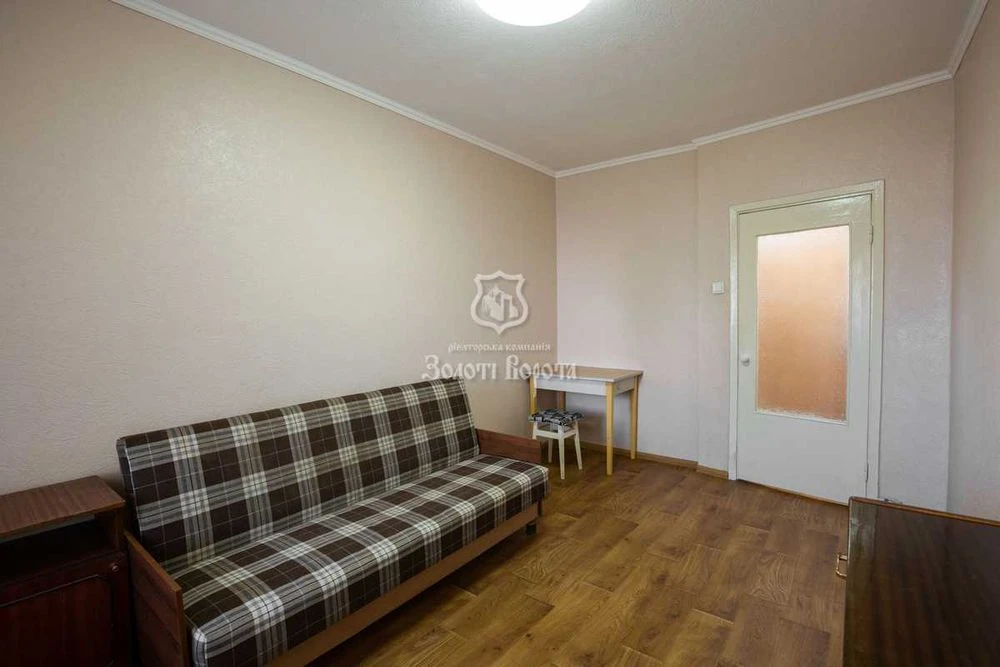 Apartment, 1 room. Good condition. Heroes of Dnipra, 61, Obolon