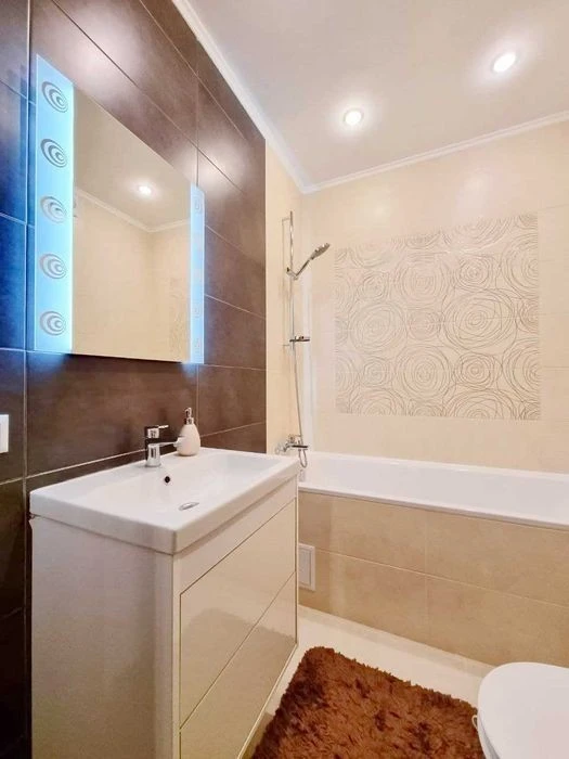 WITHOUT% 2-room apartment for sale in the Zeleny Ostrov 2 residential complex, Sikorsk St.