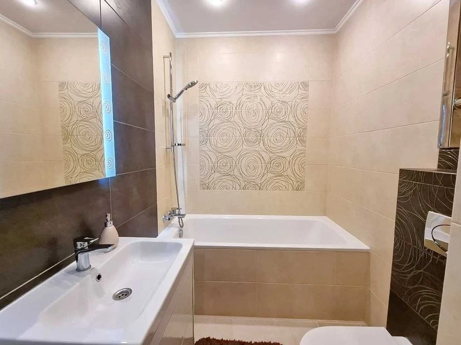 WITHOUT% 2-room apartment for sale in the Zeleny Ostrov 2 residential complex, Sikorsk St.