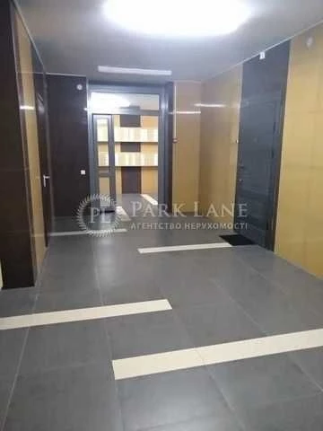 TOP Comfort Town Sobornosti Lipy Regeneratornaya Berezneva