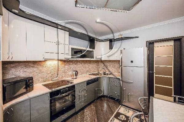 Sale of a 2-room apartment of 74 m², Akademika Efremova St.,