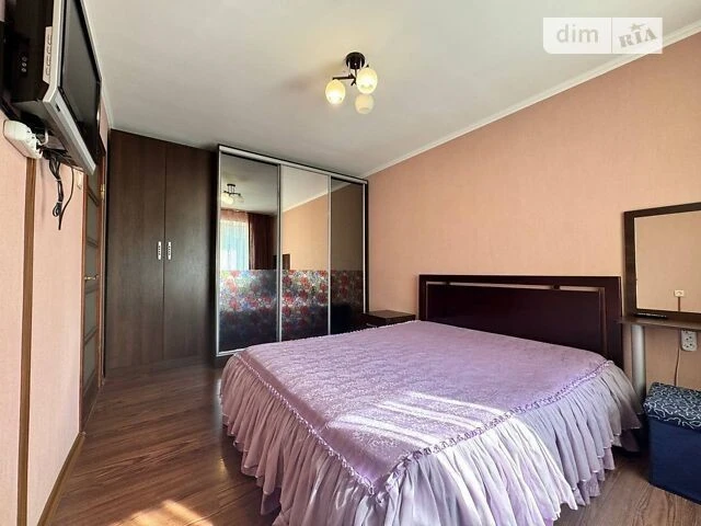 Sale of 2-room apartment 61 sq. m. on Stepana Rudnytskoho street • ID