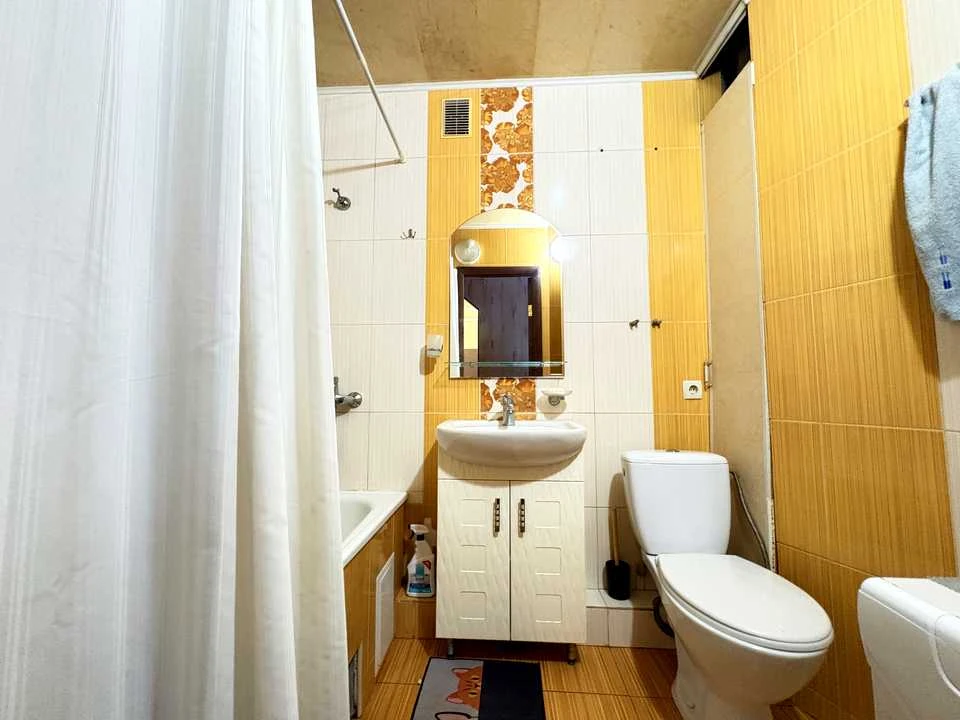 Apartment. Kharkiv, Academician Pavlova St.
