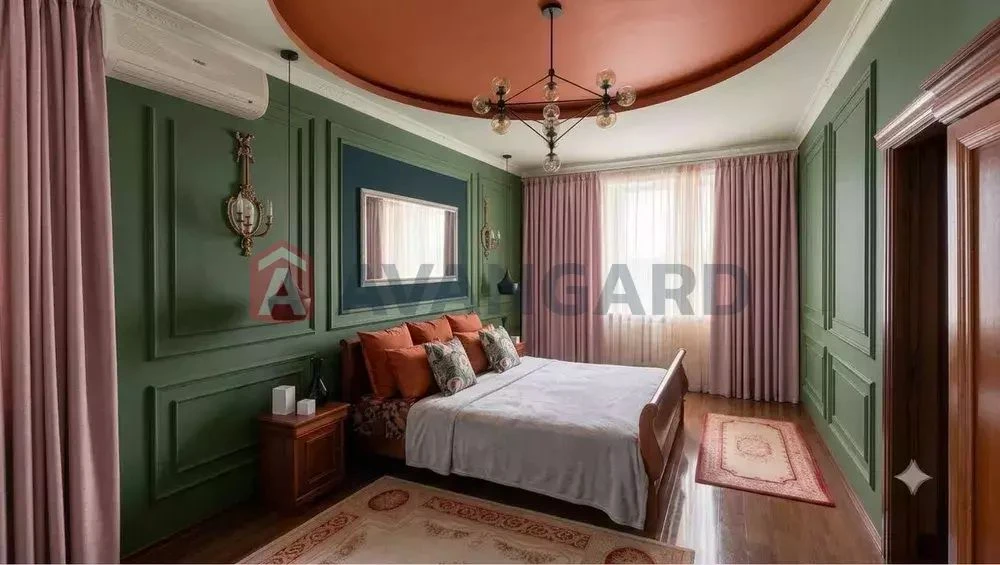 Apartment for sale 100 m² in Stalinka. Shevchenko Park