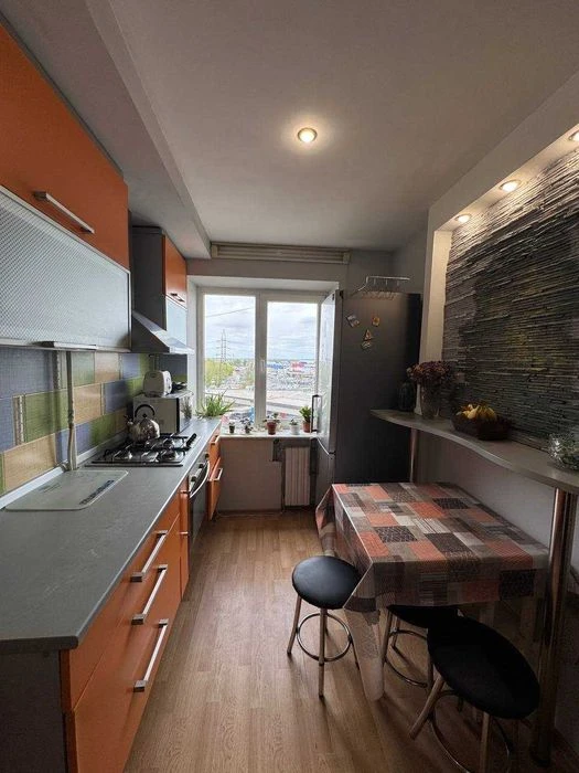 Продам 3к. квартиру на ул. Крушельницком (Л. Мокиевской