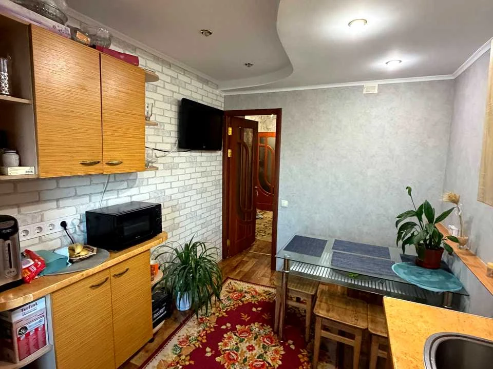 Apartment. Dnipro, Petro Poltava St. (Bogomaza)