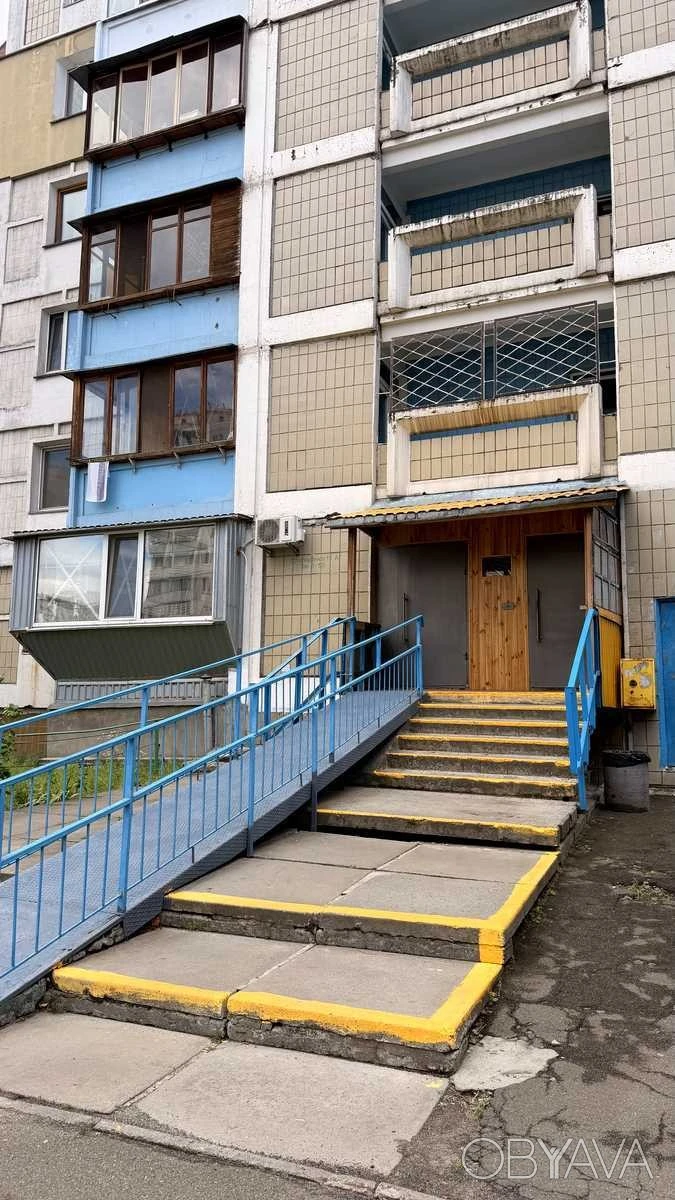2-room apartment Petro Hryhorenko Ave., 11-A