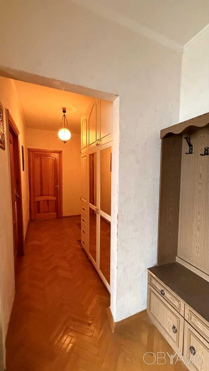 2-room apartment Petro Hryhorenko Ave., 11-A
