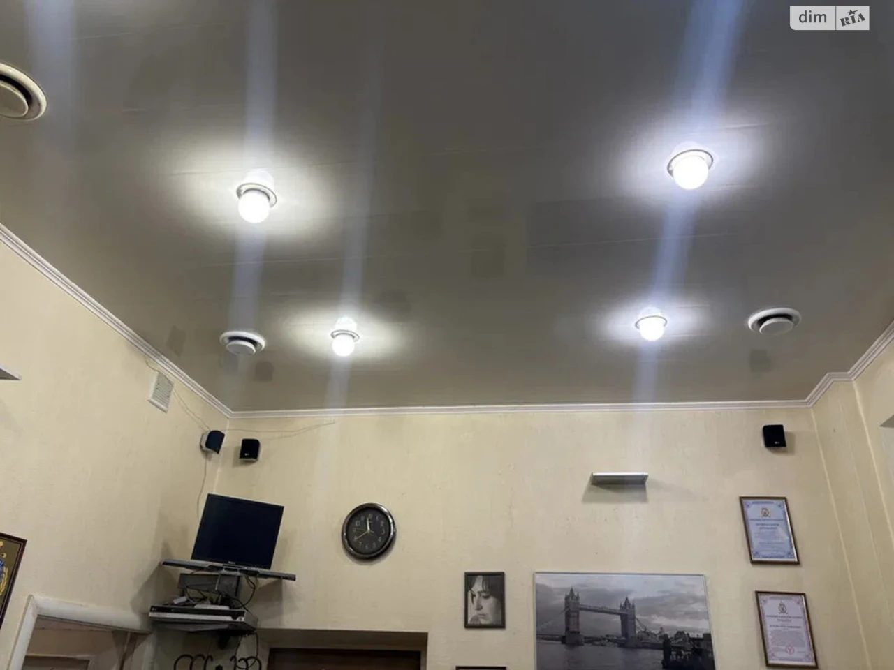 For sale Apartment Nahirny (Kyivskyi)