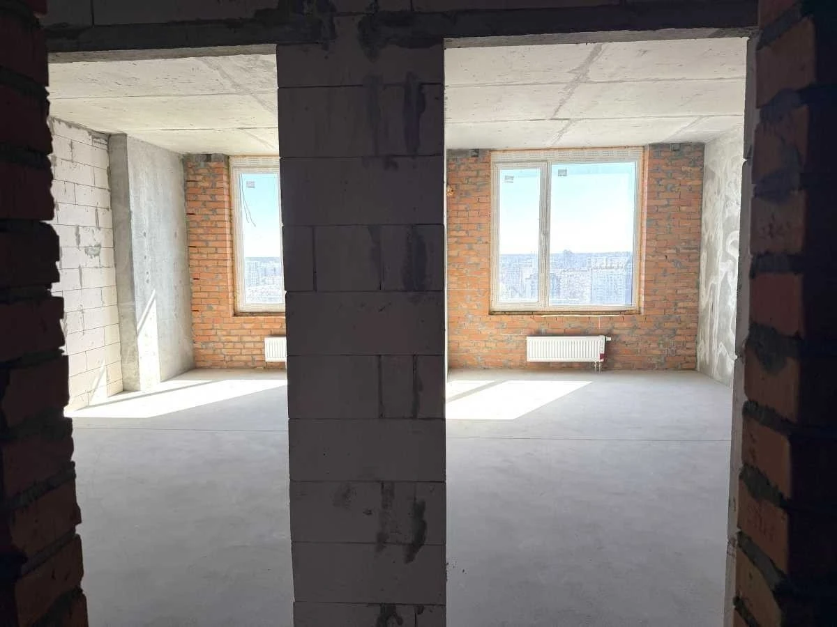 For sale 2-room apartment 80 m², Knyaz Roman Mstislavich,