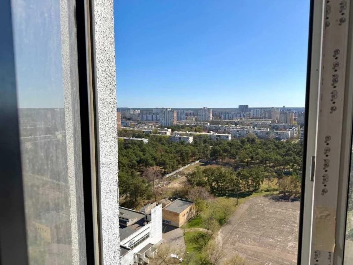 For sale 2-room apartment 80 m², Knyaz Roman Mstislavich,