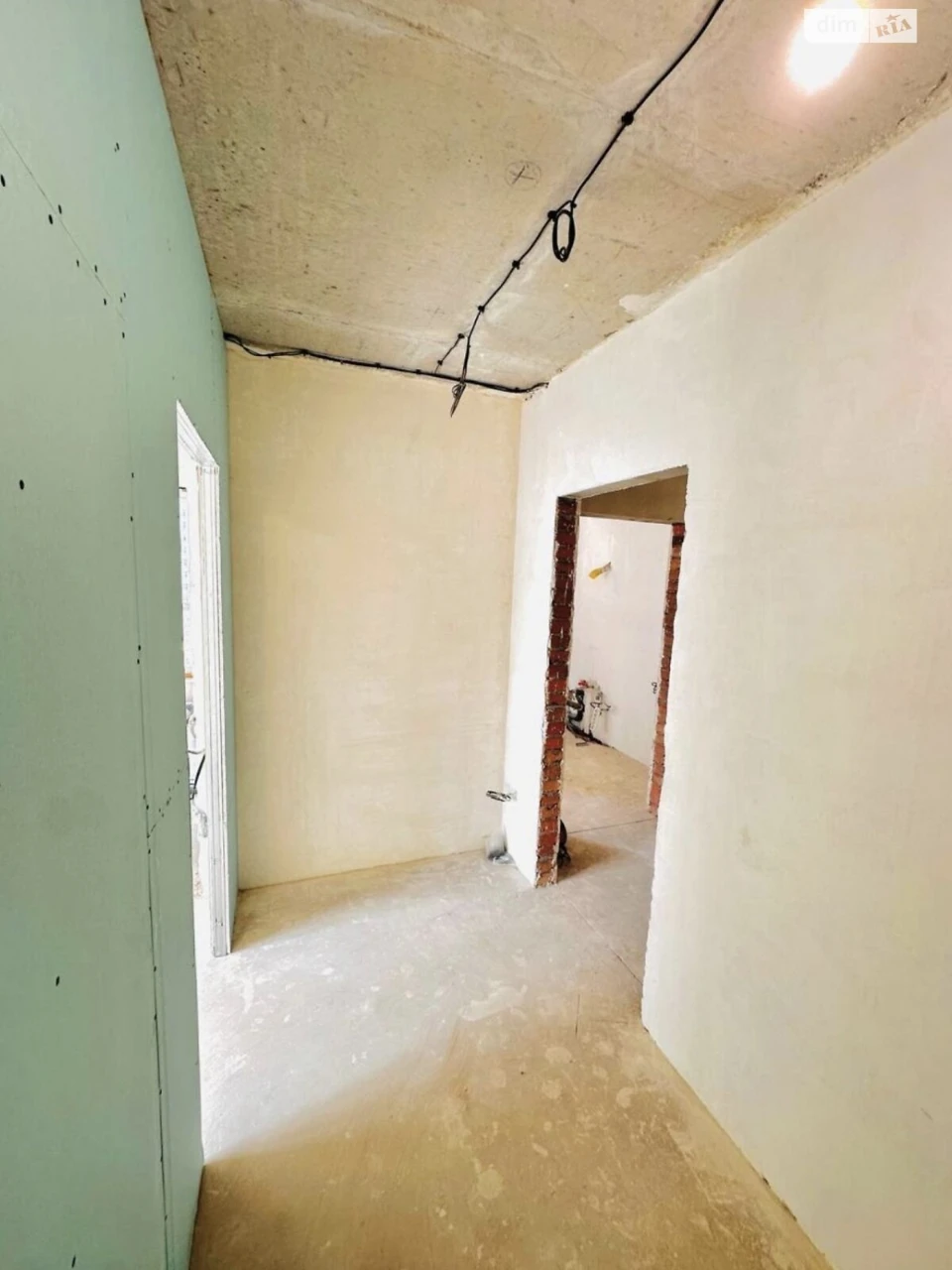 Apartment for sale in Windy Mountains