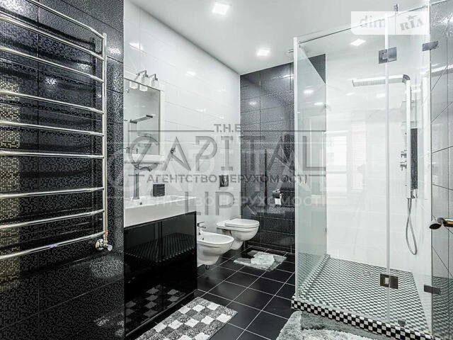 Sale of 3-room apartment 170 sq. m. on Andriy Verkhoglyada St. 5 • I