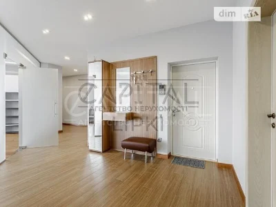 Sale of 3-room apartment 170 sq. m. on Andriy Verkhoglyada St. 5 • I