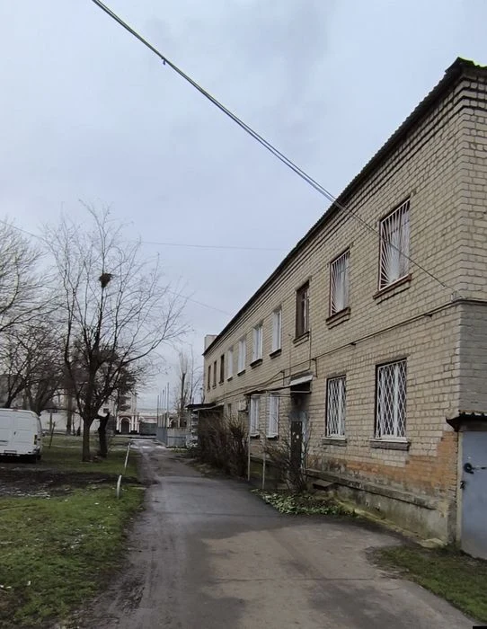 Price reduction!! Sale of 2-room apartment for renovation, Morozova Street