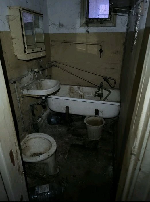 Price reduction!! Sale of 2-room apartment for renovation, Morozova Street