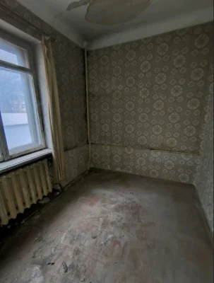 Price reduction!! Sale of 2-room apartment for renovation, Morozova Street