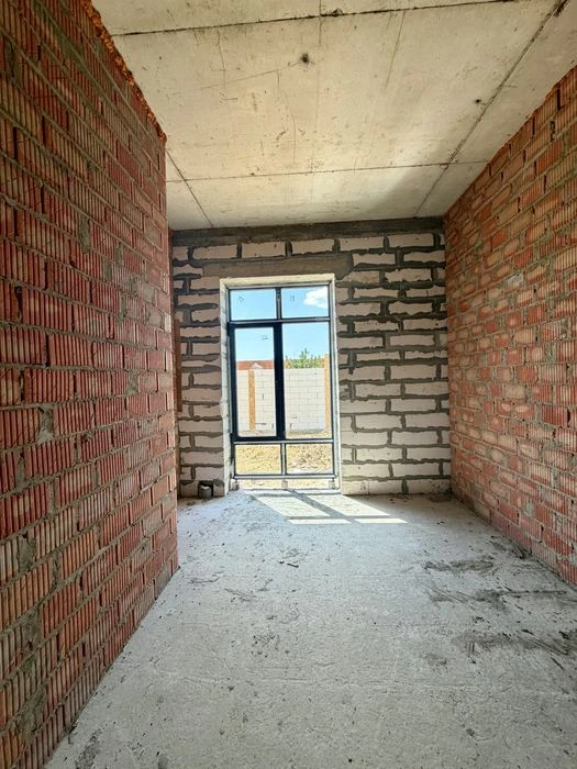 Sauvignon. New House 265 sq.m. Under decoration.