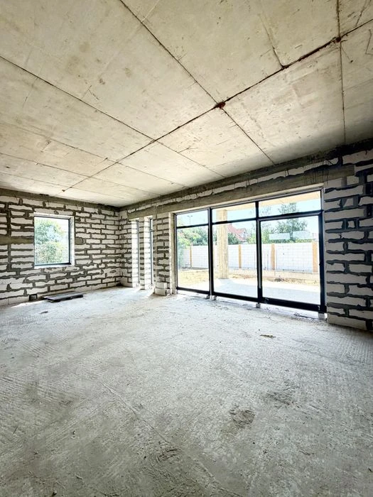 Sauvignon. New House 265 sq.m. Under decoration.