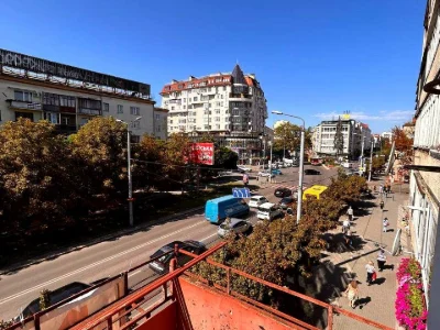 Квартира. Івано-Франківськ, Незалежності вул.