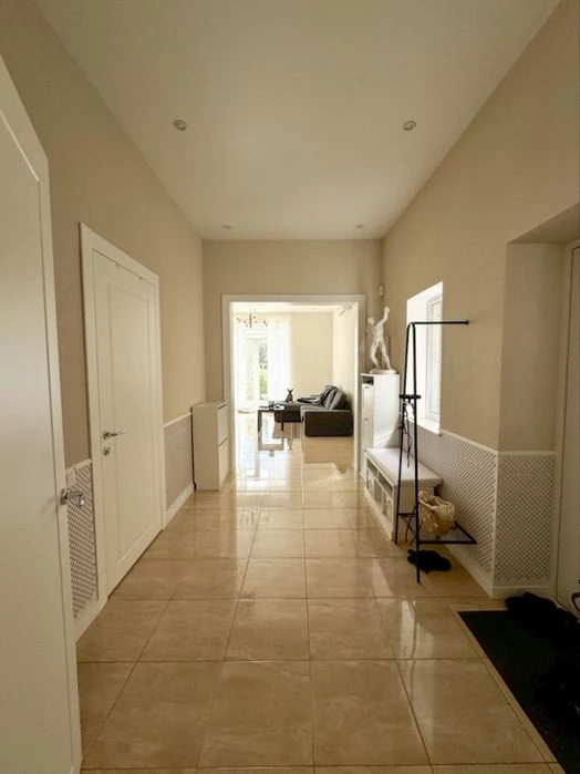 I will sell a wonderful house, Fontan and Tairova, st. whaling,