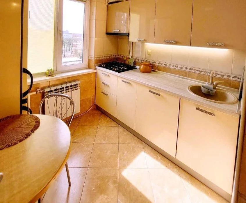 2-room apartment in Teremki, Lyatoshynskogo St., metro station