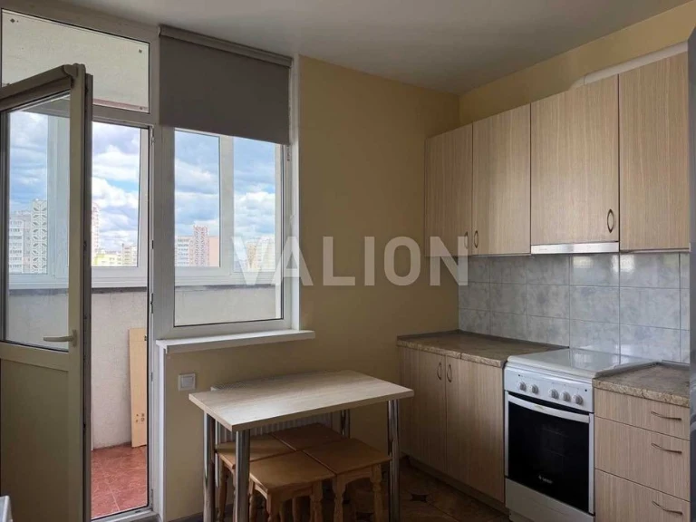2-room apartment for sale at Ronald Reagan 40. Troeshchyna