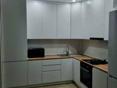 Квартира. Ивано-Франковск, Высочаная ул., 18 к