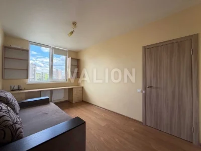 2-room apartment for sale at Ronald Reagan 40. Troeshchyna