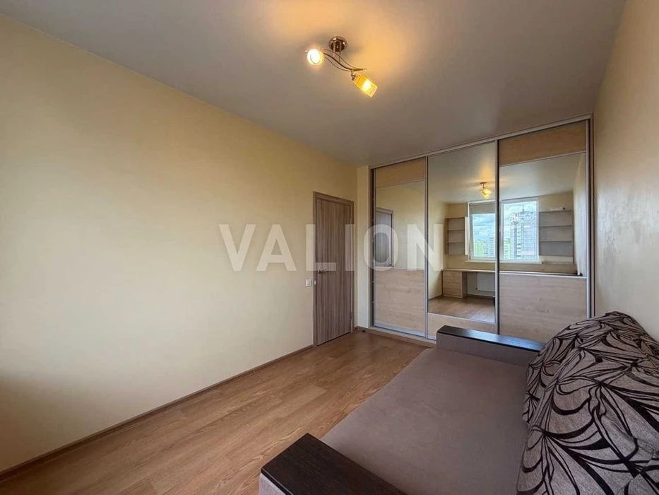 2-room apartment for sale at Ronald Reagan 40. Troeshchyna