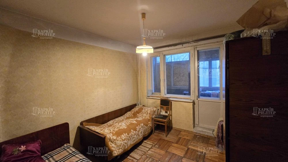 BV S4 Selling a 3-room apartment for renovation on Vostochny St. M