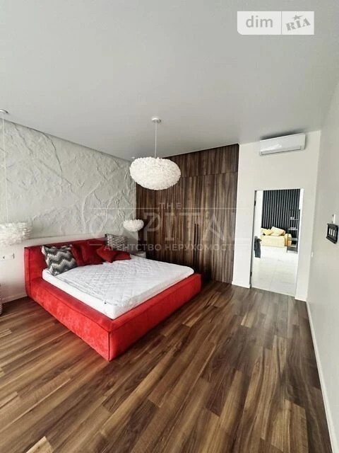 Продаж 3к квартири 135 кв. м на вул. Василя Тютюнника • ID 3