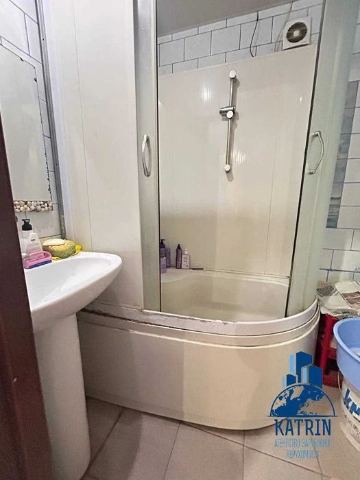 Продажа 2 к квартиры на ж/м Тополь -2 Тополь