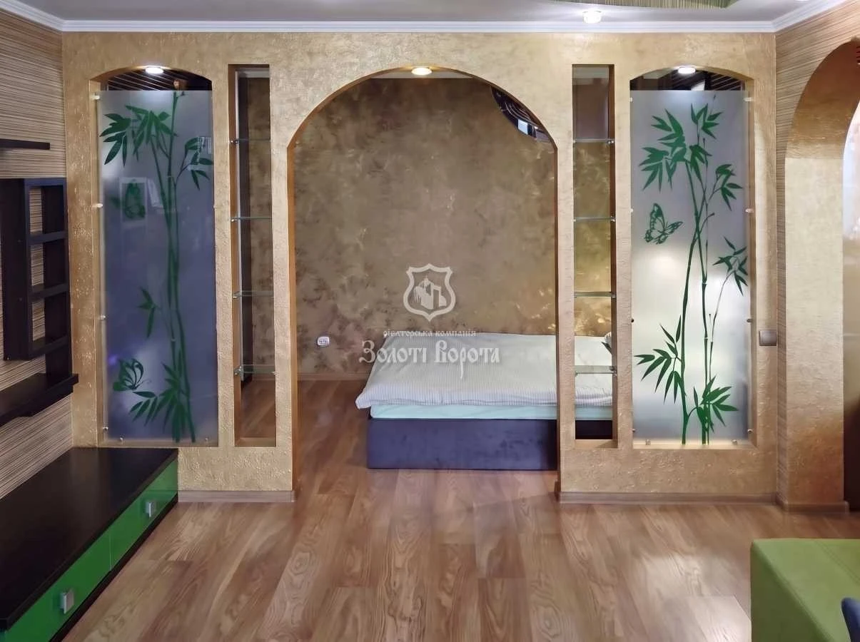 1-room apartment for sale 61.2 m², Kharkivske shosse, 19A